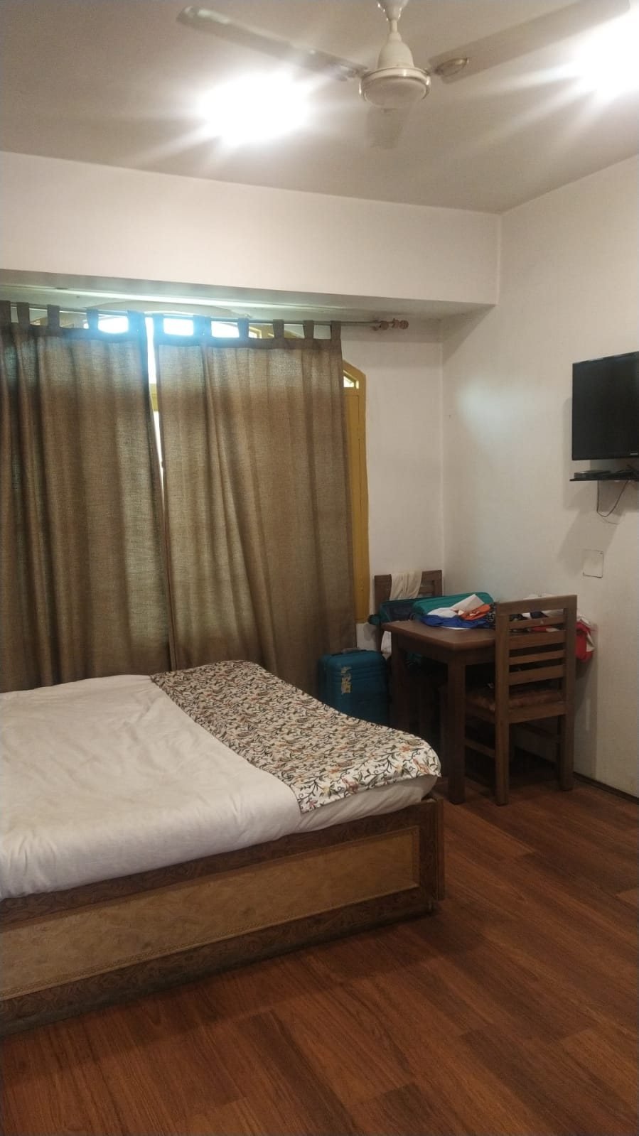 Premium room with accent wall